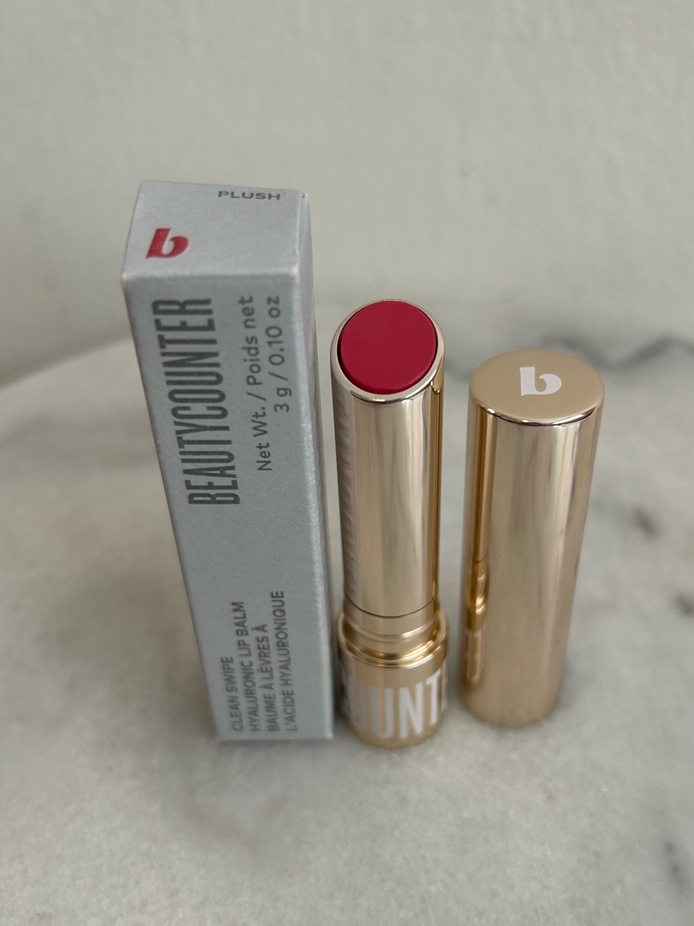 NIB Beautycounter Clean Swipe Hyaluronic Lip Balm in Plush tint